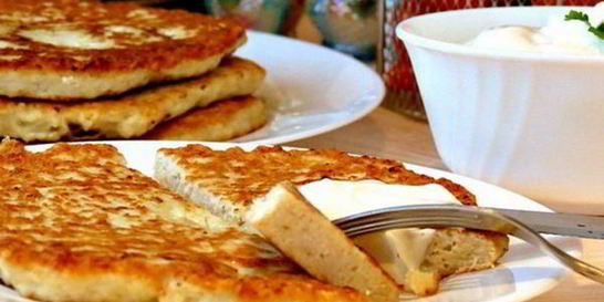 Блинчики из куриного филе с сыром