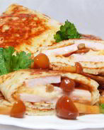 Блинчики с грибами, сыром и ветчиной