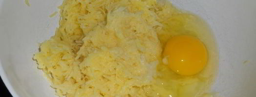 блины из таркованной массы. Шаг 2