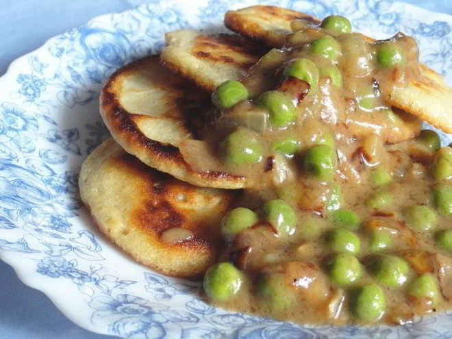 Рецепт блинов на пиве с зеленым горошком