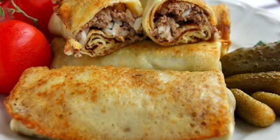 Блины с мясом и рисом