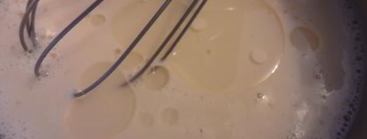 крахмальные блинчики в сливочно-ванильном соусе. Шаг 2