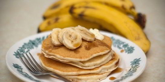 Панкейки с бананом