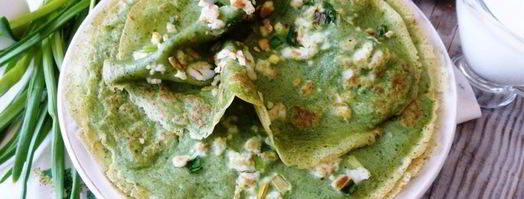 шпинатные блины с припеком из яйца и зеленого лука. Шаг 5