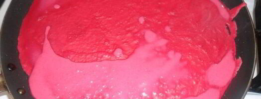 свекольные блины на ряженке. Шаг 5