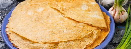 тонкие блины с дырочками на минералке. Шаг 10