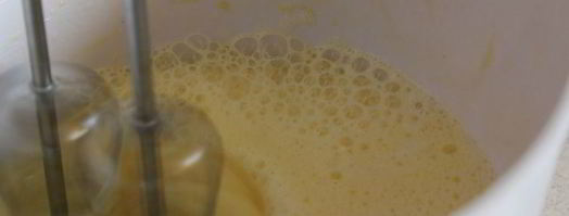 тонкие сладкие блинчики на молоке. Шаг 2