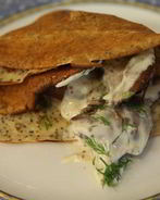 Венгерские маковые блины с куриной печенкой