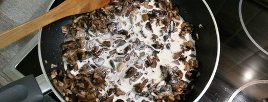 заварные гречневые блины с шампиньонами. Шаг 4