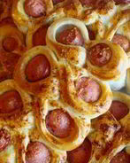 Булочки Гусенички с сыром и сосисками