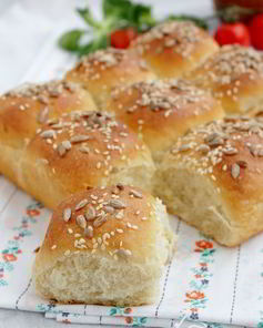 Булочки на простокваше с семечками