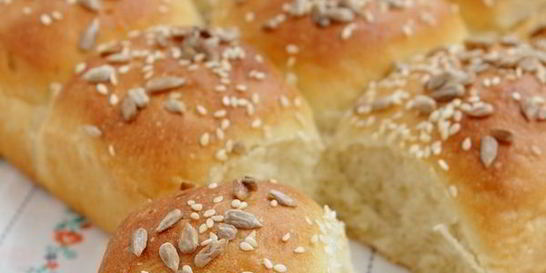 Булочки на простокваше с семечками