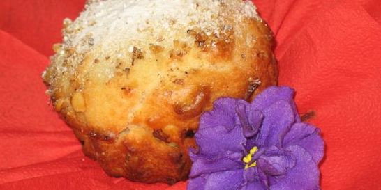 Булочки с финиками и орехами