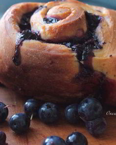 Булочки с голубикой