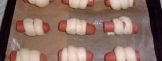 булочки с колбасой. Шаг 12