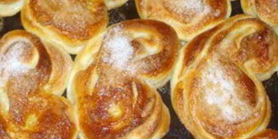 Булочки с сахаром Сладкие