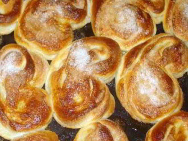 Рецепт булочек с сахаром сладкие