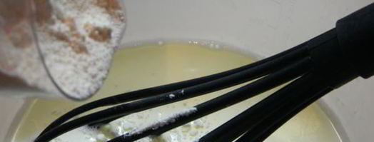 булочки с сосисками. Шаг 2