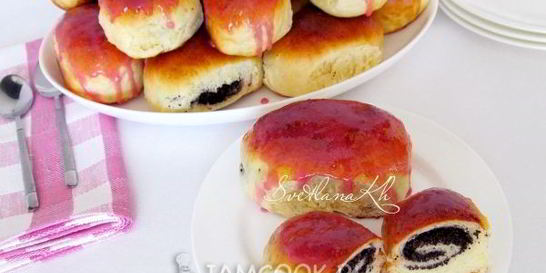 Дрожжевые булочки с маком