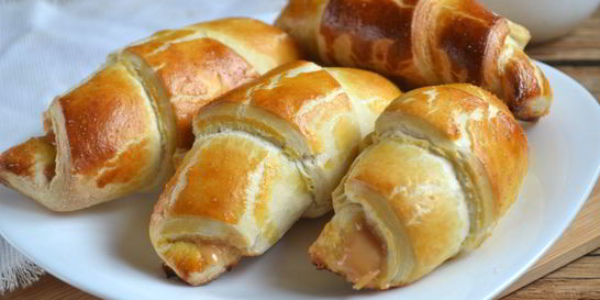 Круассаны из слоеного теста