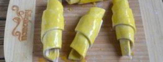 круассаны из слоеного теста. Шаг 4