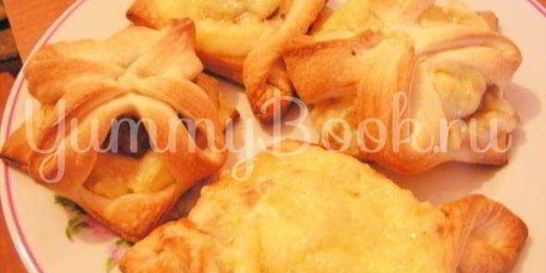 Плюшки из слоеного теста