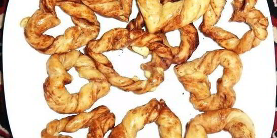 Постные булочки с корицей