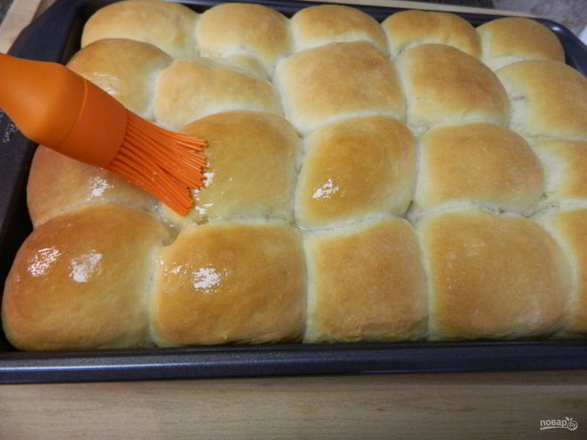 Рецепт сдобных булочек из дрожжевого теста