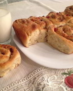 Традиционные булочки с фруктами