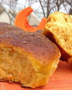 Тыквенные булочки с корицей