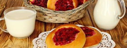 ватрушки с брусникой. Шаг 13