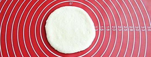 ватрушки с копченым сыром и укропом. Шаг 12