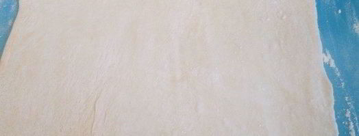 ватрушки с творогом в сметанной заливке. Шаг 2