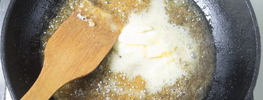 чизкейк без выпечки с карамелизированными грушами. Шаг 3