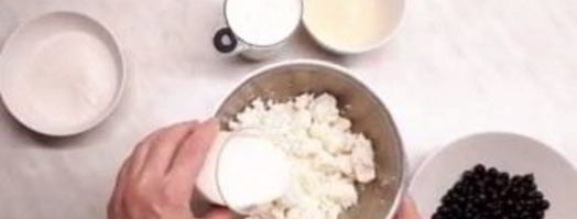 чизкейк с черной смородиной без выпечки. Шаг 2