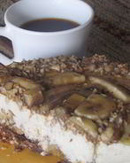 Сливочно-банановый чизкейк с орехами