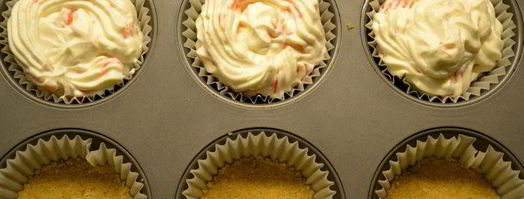 закусочные мини-чизкейки со слабосоленой семгой. Шаг 9