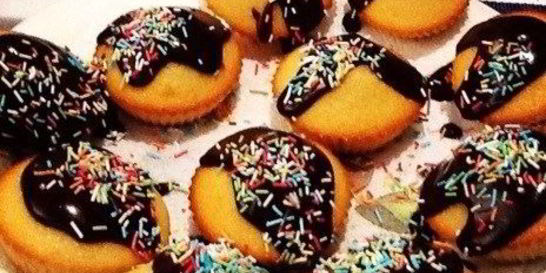 Капкейки с шоколадной глазурью