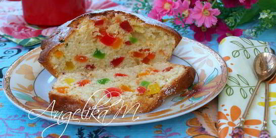 Кекс на сметане с цукатами