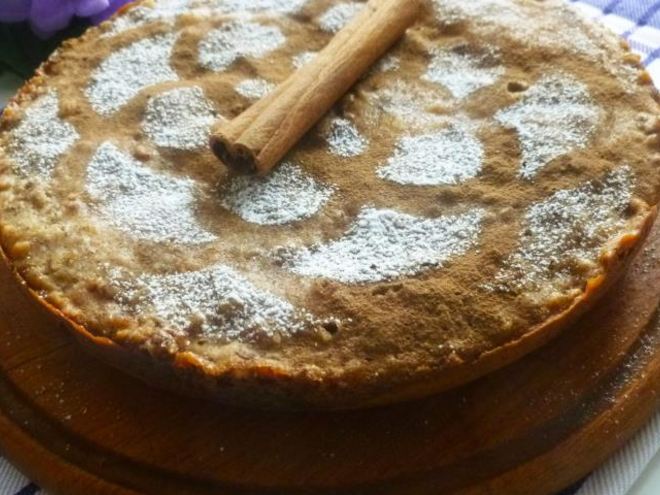 Рецепт кекса на яблочном пюре с орехами