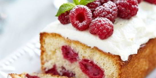 Кекс с малиной