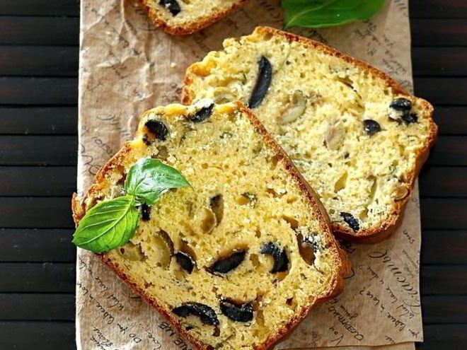 Рецепт кекса с оливками, маслинами, базиликом и пармезаном