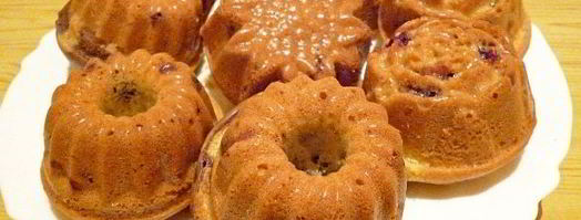 кексики двухцветные с вишней. Шаг 12