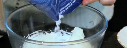 кексы красный бархат с вишневой начинкой. Шаг 10