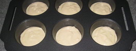 кексы с шоколадной начинкой. Шаг 6