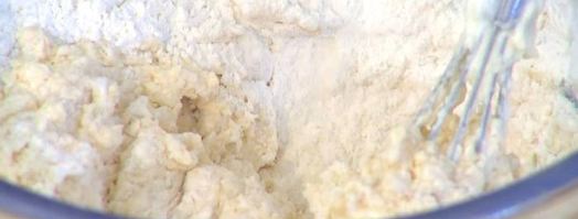 малиновый кекс с ягодным соусом. Шаг 5