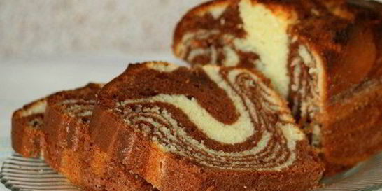 Мраморный кекс в духовке