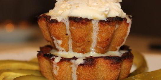 Мясные закусочные кексы с сыром Моцарелла