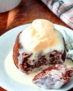 Шоколадный фондан с ванильным мороженым по ГОСТу