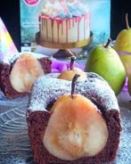 Шоколадный кекс с грушей в глинтвейне